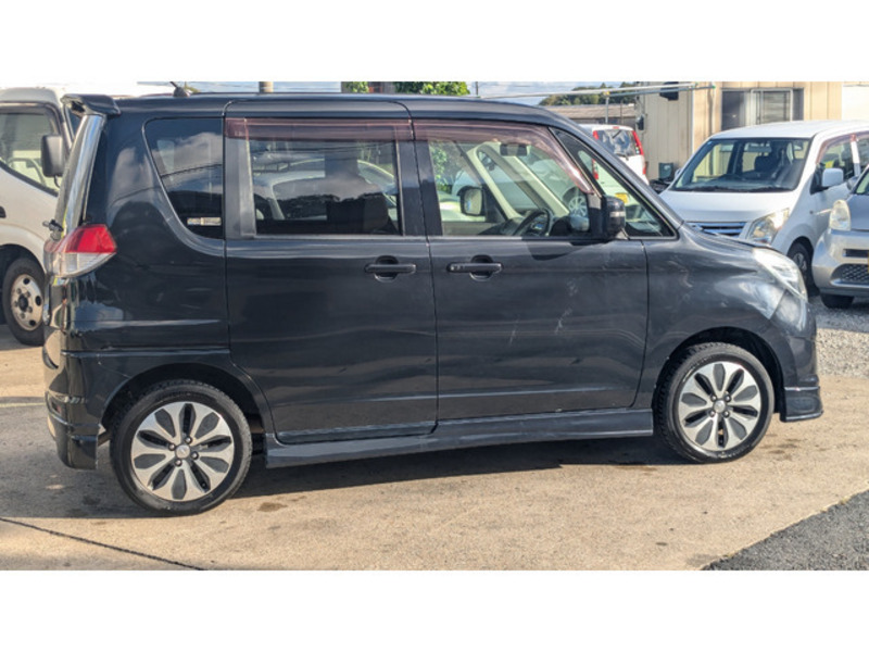 DELICA D2