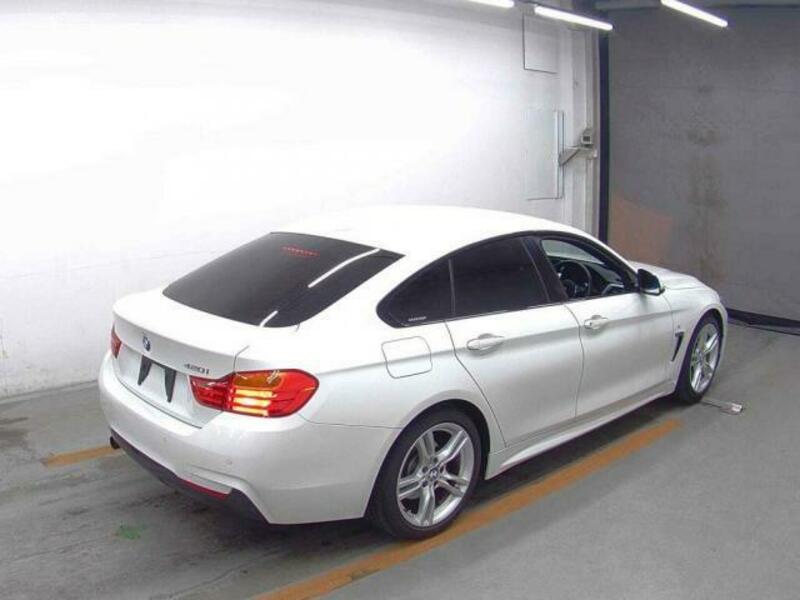 4 SERIES