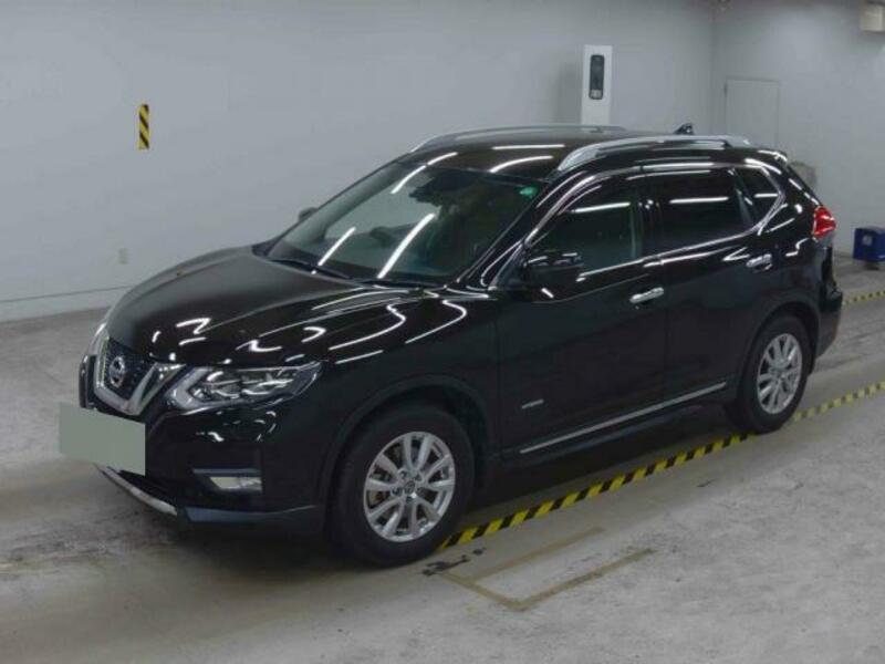 X-TRAIL