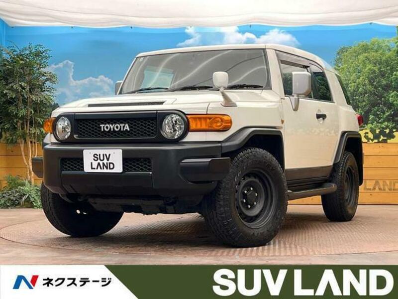 TOYOTA FJ CRUISER