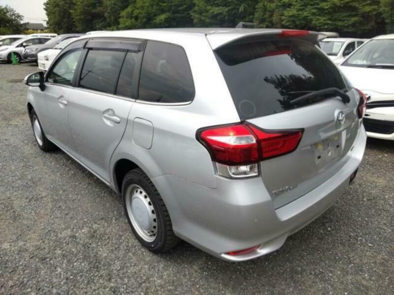 COROLLA FIELDER