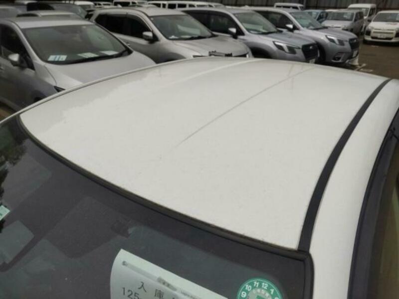 COROLLA AXIO