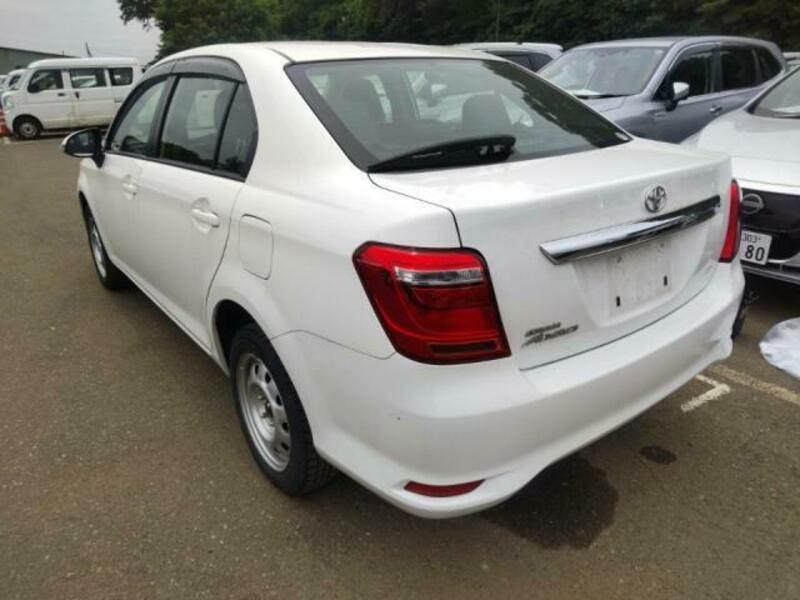 COROLLA AXIO