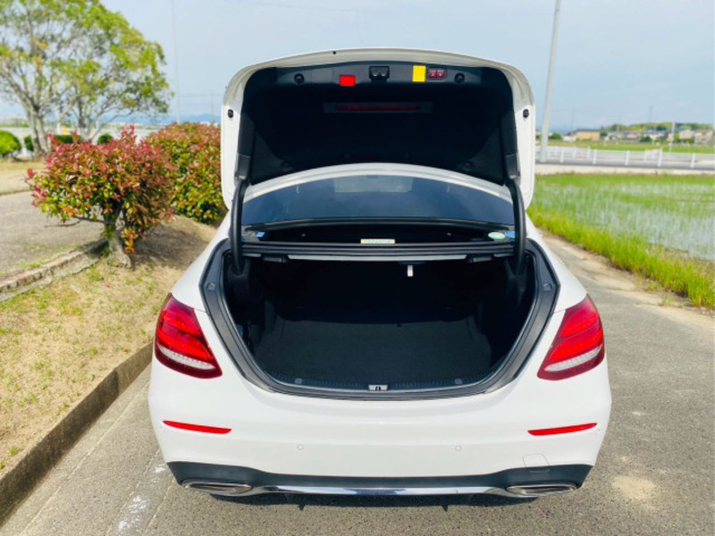 E-CLASS