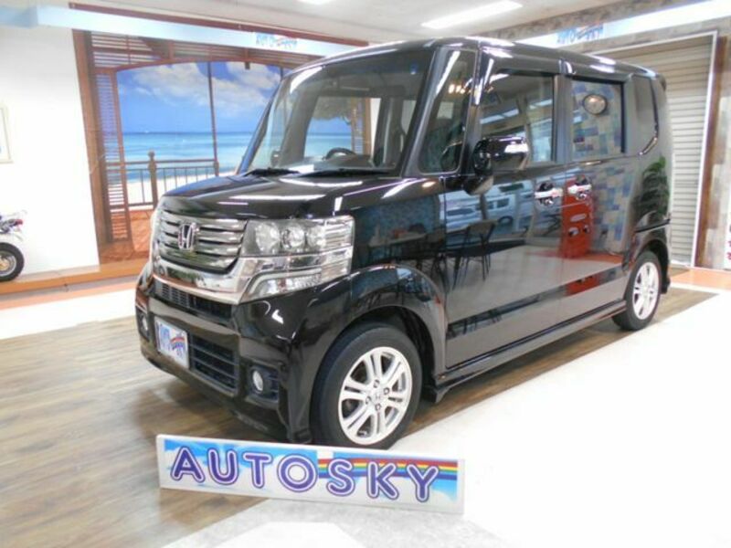 HONDA N BOX CUSTOM