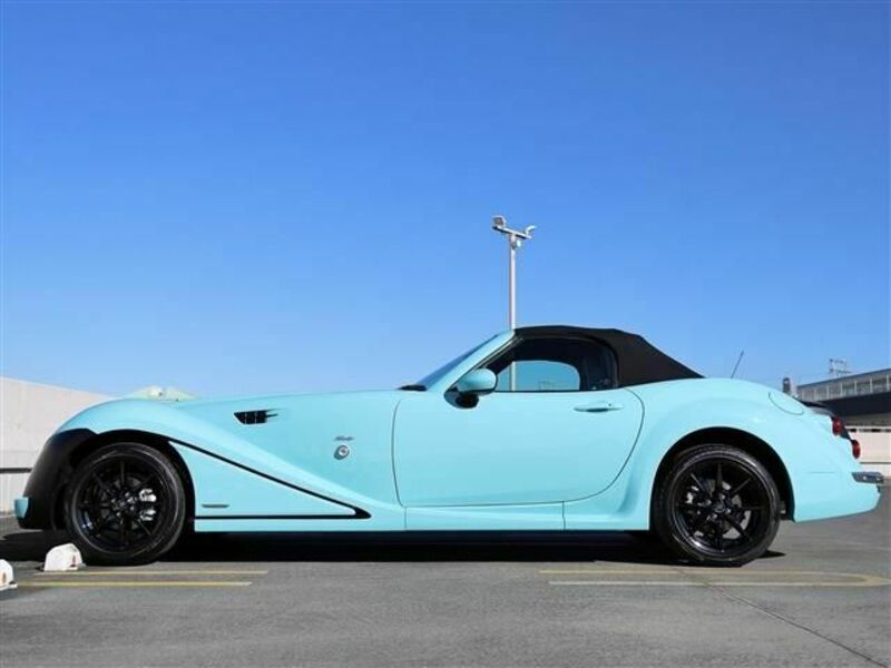 ROADSTER