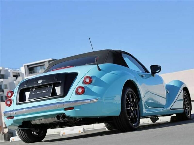 ROADSTER