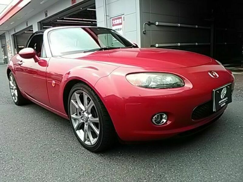 ROADSTER