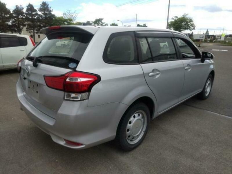 COROLLA FIELDER