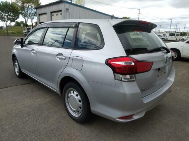 COROLLA FIELDER
