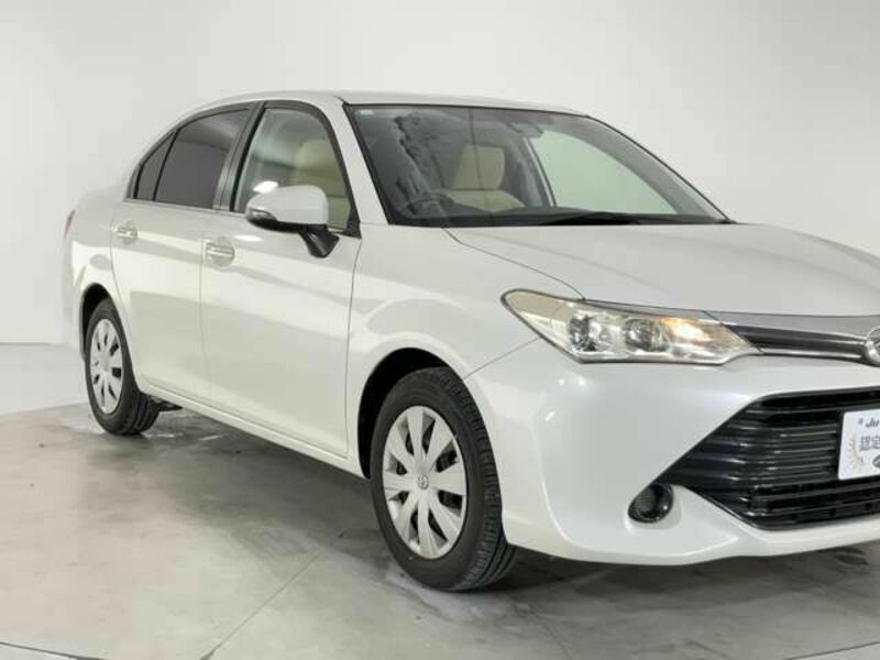 COROLLA AXIO