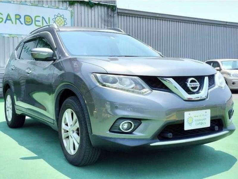 X-TRAIL