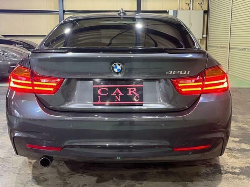 4 SERIES