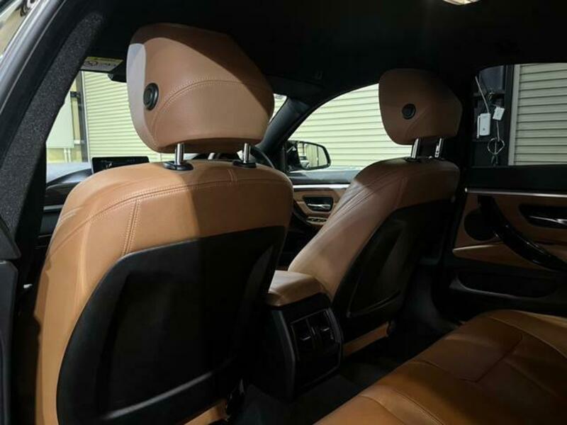 4 SERIES
