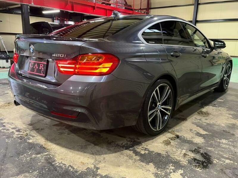 4 SERIES