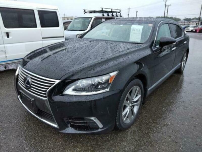 LEXUS LS