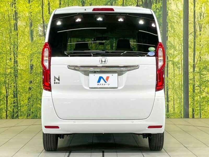 N BOX