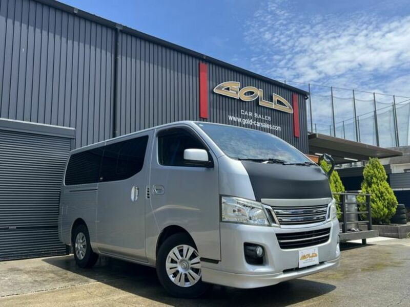 NV350 CARAVAN-0