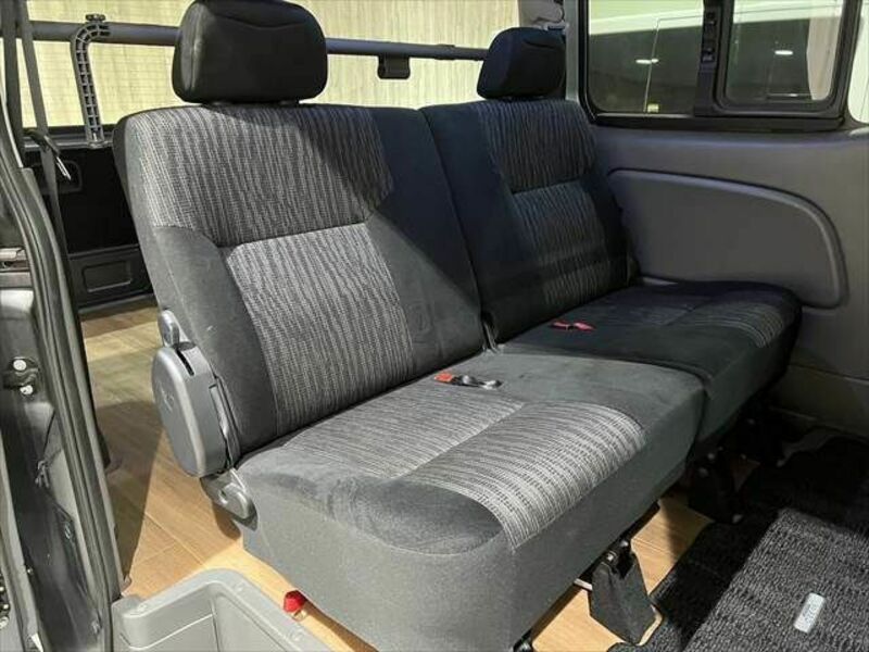 NV350 CARAVAN