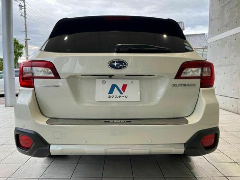 LEGACY OUTBACK