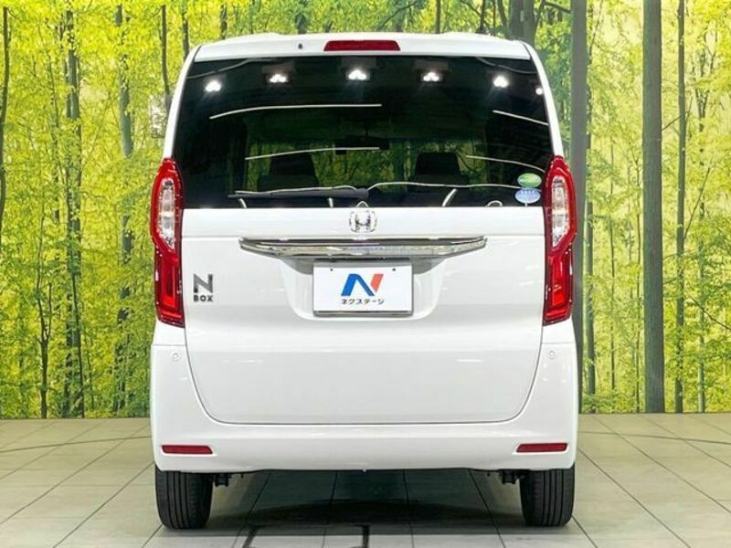 N BOX