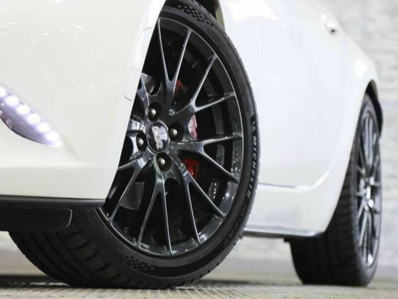 ROADSTER RF