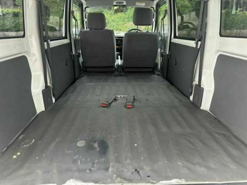 MINICAB VAN