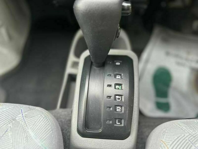 MINICAB VAN
