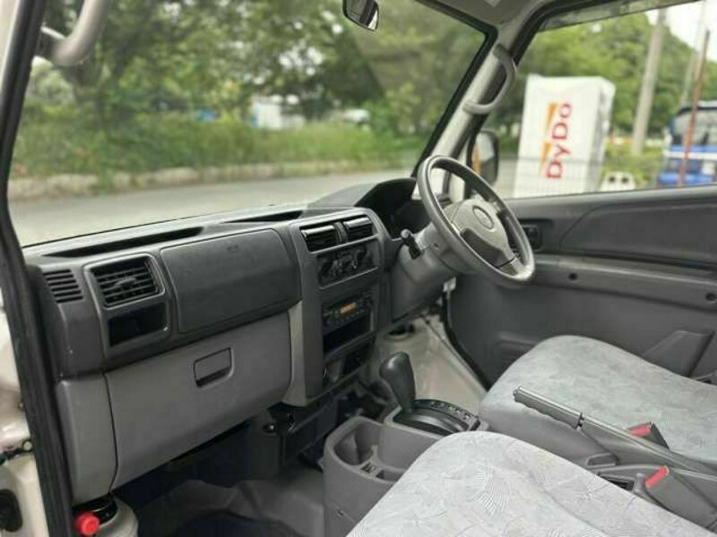 MINICAB VAN