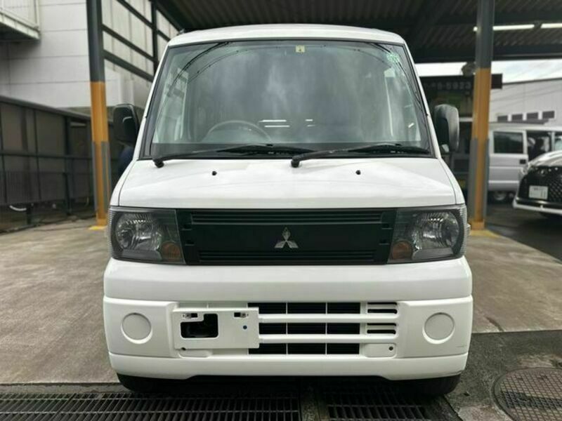 MINICAB VAN
