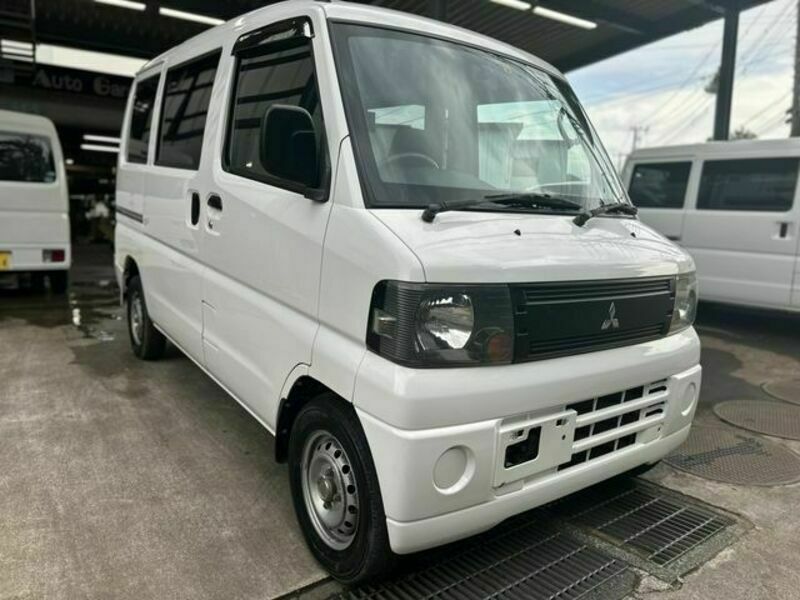 MINICAB VAN