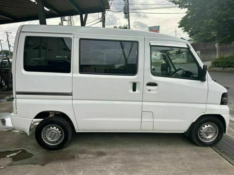 MINICAB VAN