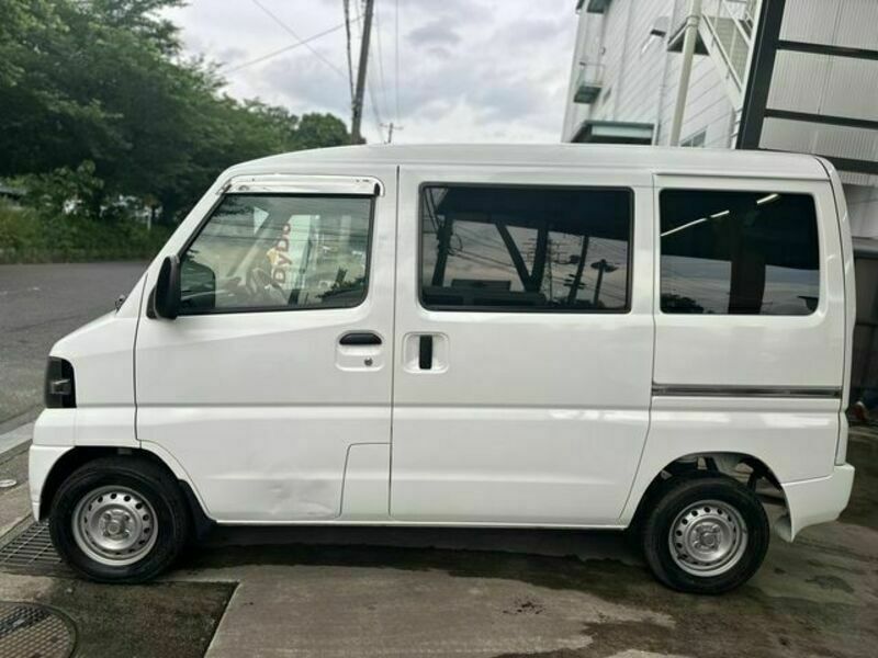 MINICAB VAN