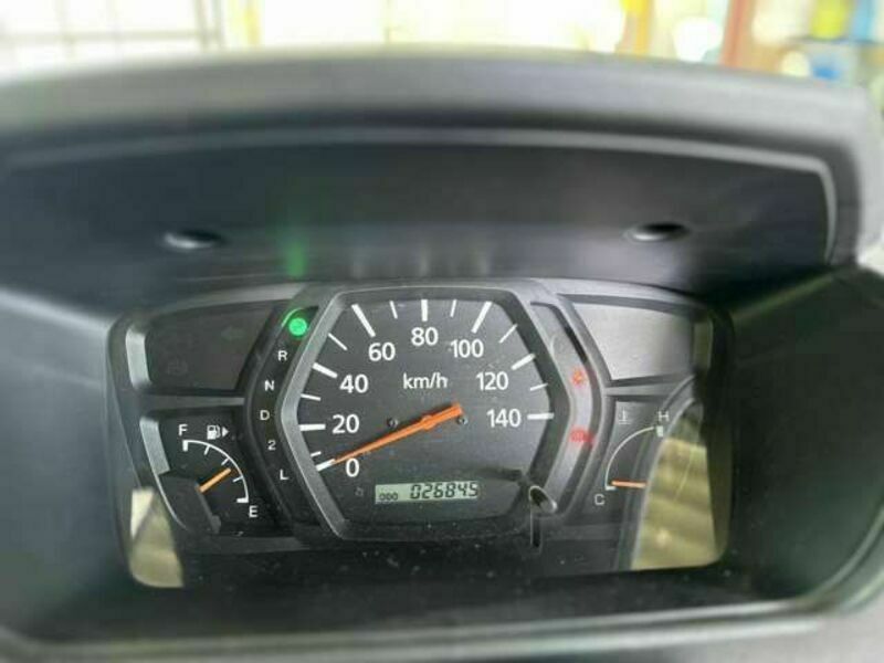 MINICAB VAN