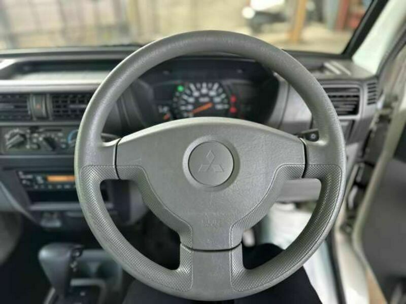MINICAB VAN