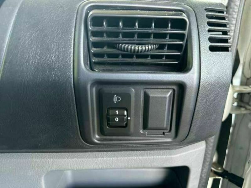MINICAB VAN