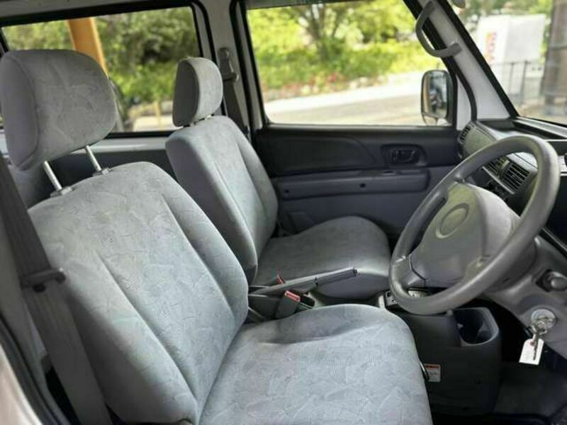 MINICAB VAN
