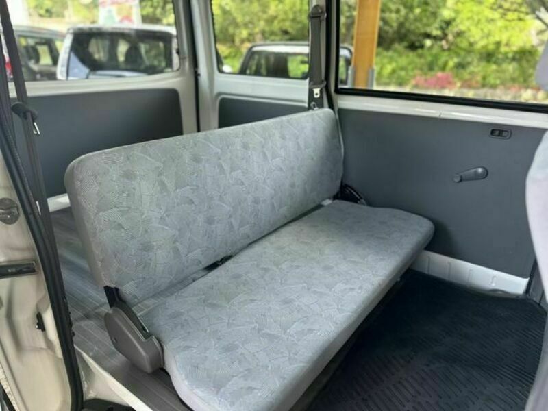 MINICAB VAN