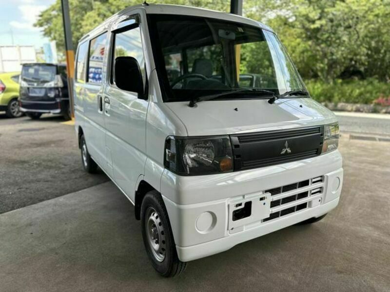 MINICAB VAN