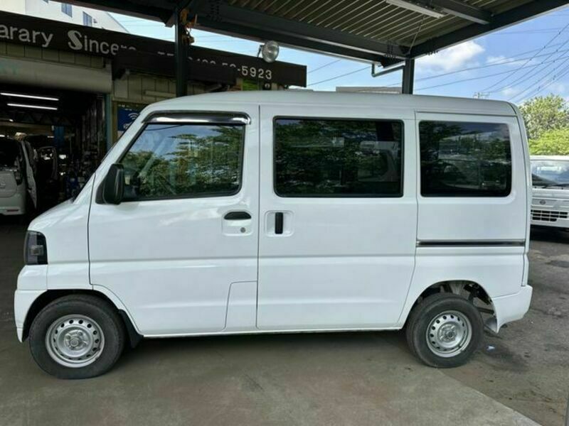 MINICAB VAN