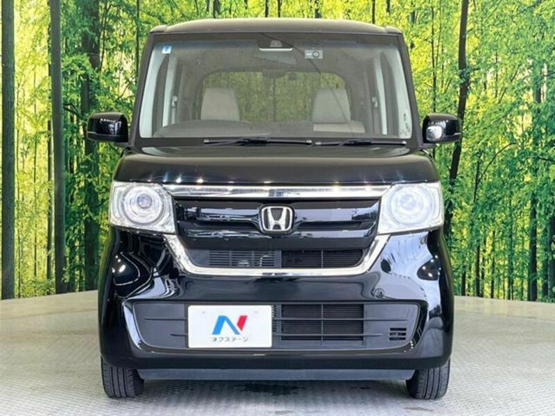 N BOX