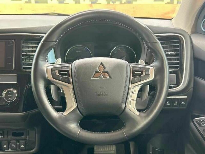 OUTLANDER PHEV