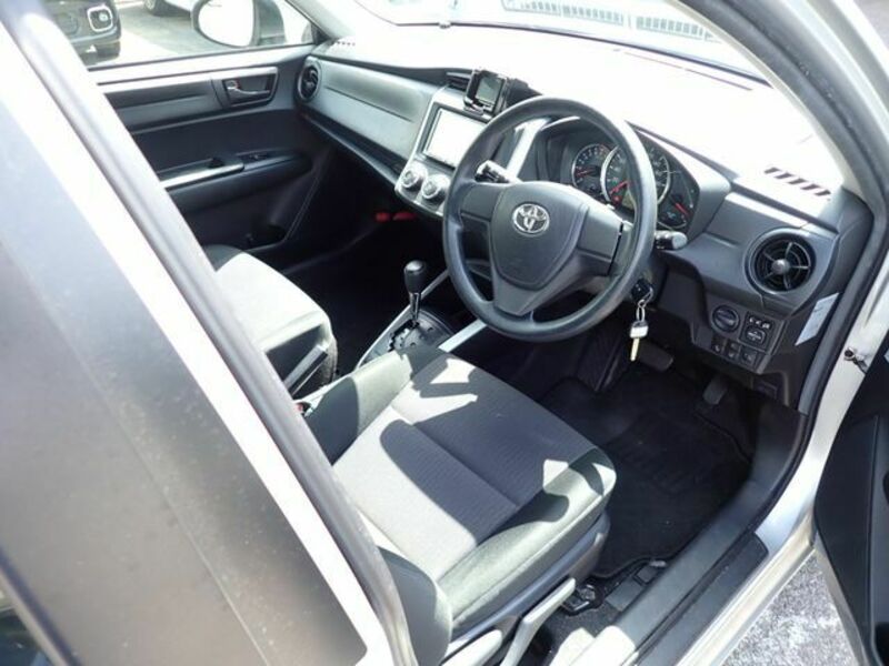 COROLLA FIELDER