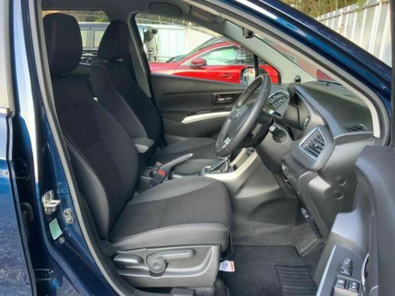 SX4 S-CROSS