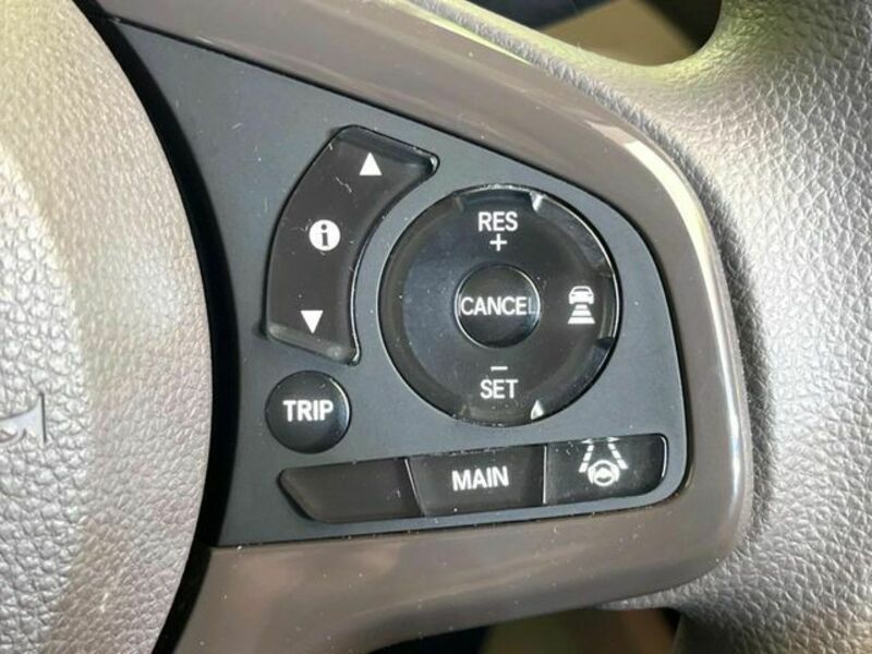 N BOX