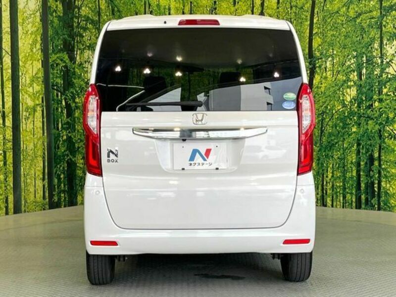 N BOX