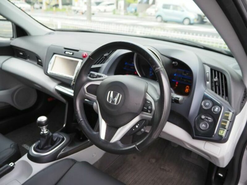 CR-Z