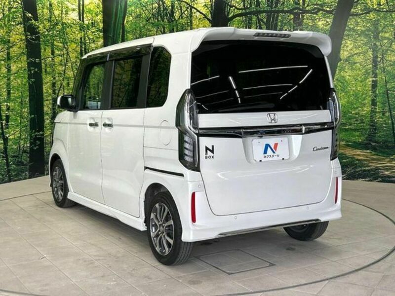 N BOX CUSTOM