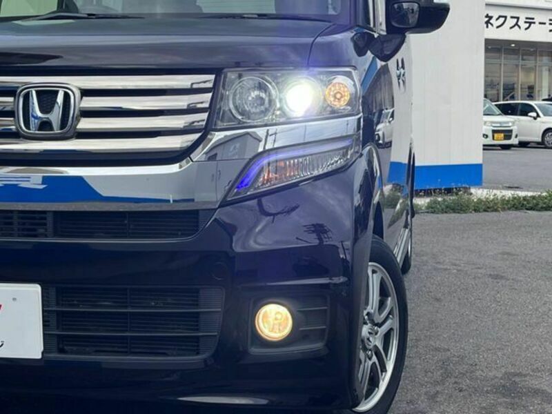 N BOX CUSTOM