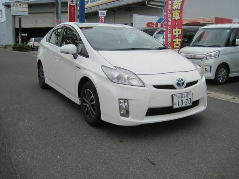 PRIUS-0